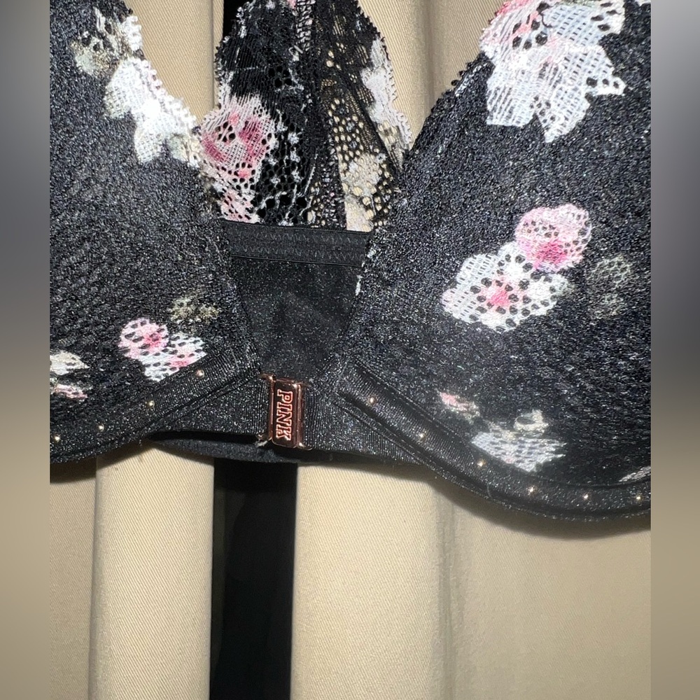 Victoria's Secret pink black lace floral riveted t back 32DD bra - Picture 2 of 4